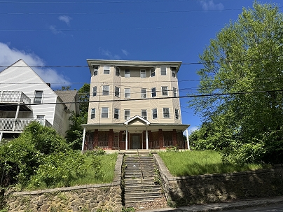 365 Willow St, Waterbury, CT 06710 United States