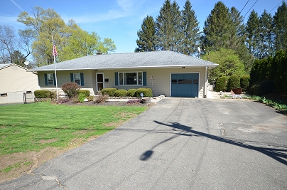 62 Wolff St, Waterbury, CT 06708 United States