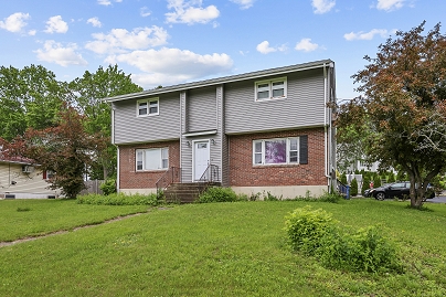 81 Glenstone Rd, Waterbury, CT 06705 United States