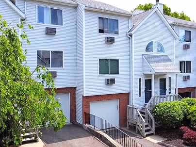 925 Oronoke Rd Unit 36G, Waterbury, CT 06708 United States