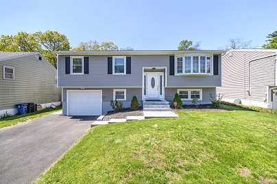 32 Fern St, West Haven, CT 06516 United States