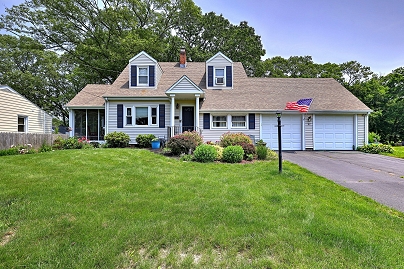 97 Richmond Ave, West Haven, CT 06516 United States