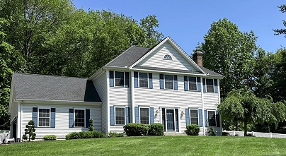 59 Woodbine Rd, Colchester, CT 06415 United States