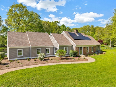 34 Willow Ln, East Lyme, CT 06333 United States