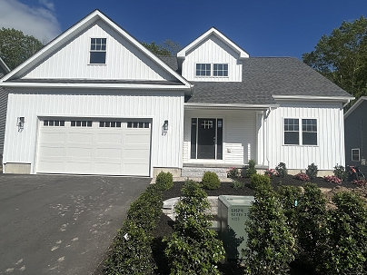 6 Kaatskill Ln, East Lyme, CT 06357 United States