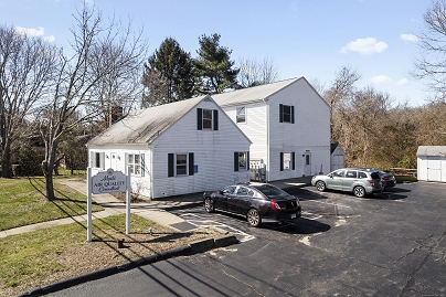 1204 North Rd, Groton, CT 06340 United States