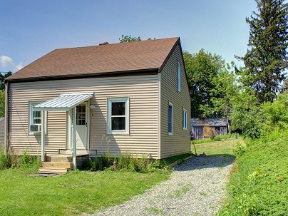 4 Burgeville Ct, Groton, CT 06340 United States