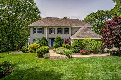 41 Leeward Ln, Groton, CT 06340 United States