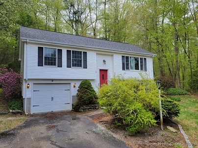 29 Pinelock Dr, Ledyard, CT 06335 United States
