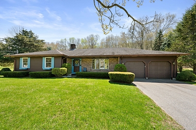 100 Leffingwell Rd, Montville, CT 06382 United States