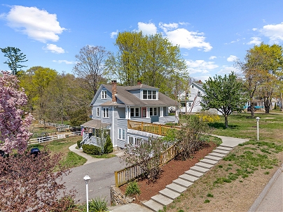 57 Lathrop Rd, Montville, CT 06382 United States