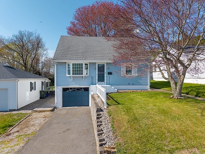 43 Longview St, New London, CT 06320 United States