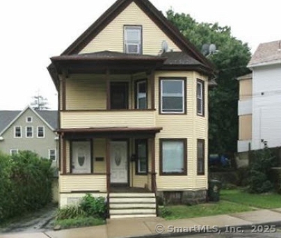 48 Moore Ave, New London, CT 06320 United States