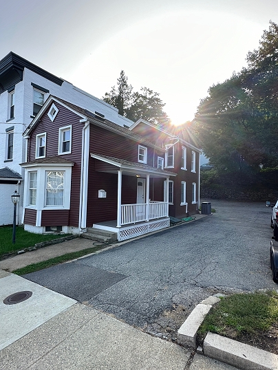 122 Broadway, Norwich, CT 06360 United States
