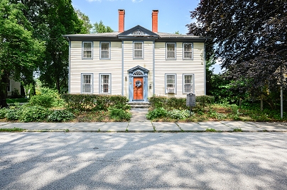 189 Broadway, Norwich, CT 06360 United States