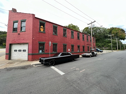 4 Willow St, Norwich, CT 06360 United States