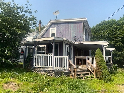 51 N Cliff St, Norwich, CT 06360 United States