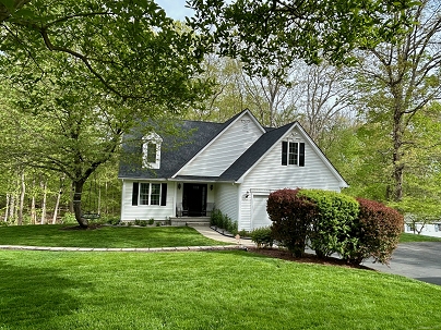 92 Sherwood Ln, Norwich, CT 06360 United States