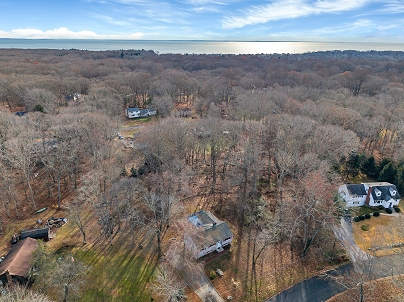 13 Victoria Ln, Old Lyme, CT 06371 United States
