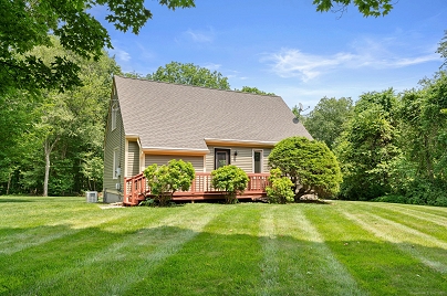 810 West Rd, Salem, CT 06420 United States