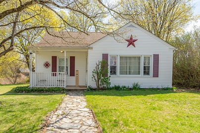 23 Strosberg Rd, Waterford, CT 06385 United States