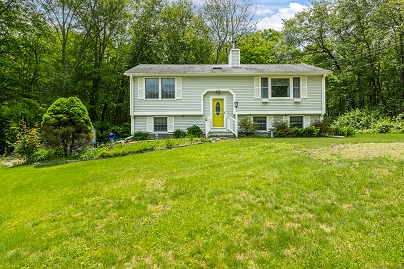 18 Yeomans Rd, Columbia, CT 06237 United States