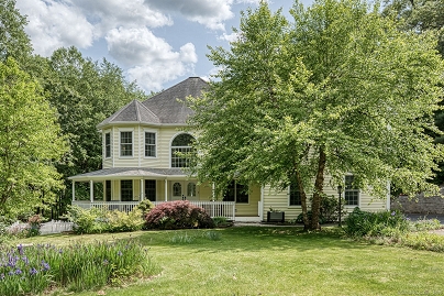 1047 Merrow Rd, Coventry, CT 06238 United States