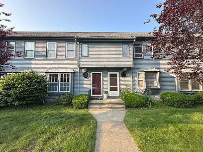 1 Abbott Rd Unit 180, Ellington, CT 06029 United States
