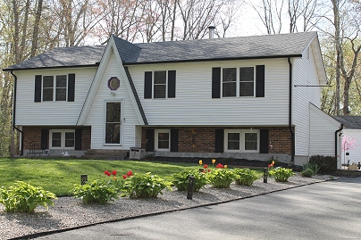 232 Main St, Hebron, CT 06248 United States