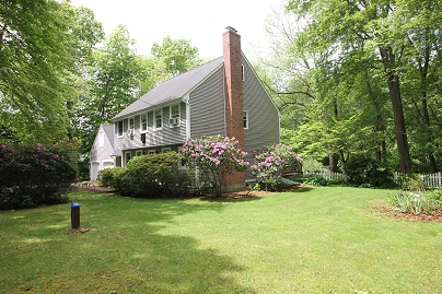56 Grayville Rd, Hebron, CT 06231 United States