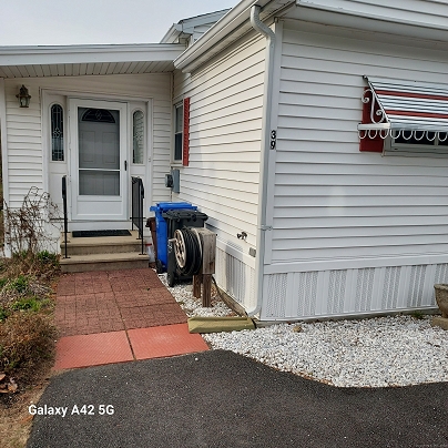 39 Old Wood Rd, Mansfield, CT 06268 United States