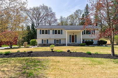 101 Michele Dr, Somers, CT 06071 United States
