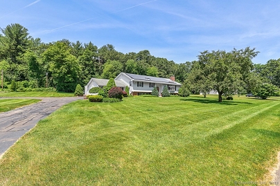 21 Parson Rd, Somers, CT 06071 United States