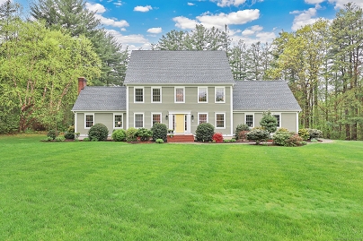 42 Royal Mnr, Somers, CT 06071 United States