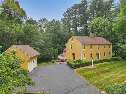 47 Cricket Ln, Somers, CT 06071 United States