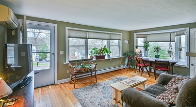 618 Old Post Rd, Tolland, CT 06084 United States