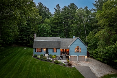 86 Fox Ridge Ln, Tolland, CT 06084 United States