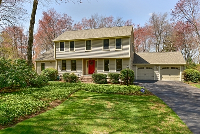 18 Brighton Ln, Vernon, CT 06066 United States