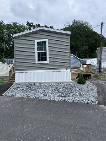 4 North Ter, Vernon, CT 06066 United States