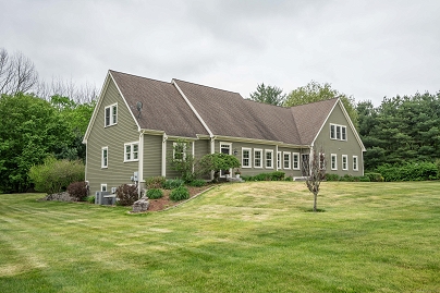 16 Miller Farms Rd, Willington, CT 06279 United States