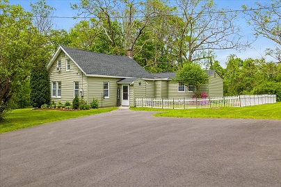 123 Kennerson Reservoir Rd, Ashford, CT 06278 United States