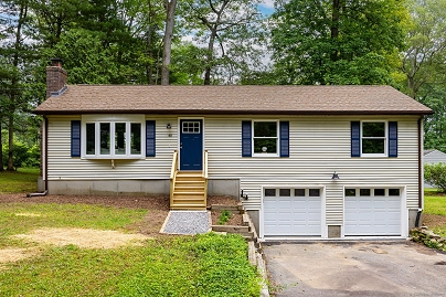 40 Deerfield Dr, Ashford, CT 06278 United States