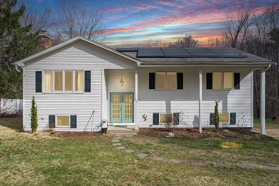 46 Perry Hill Rd, Ashford, CT 06278 United States
