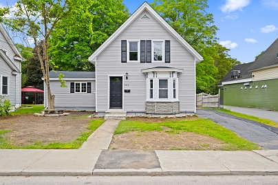 143 S Main St, Brooklyn, CT 06234 United States