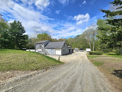 69 Elmdale Rd, Canterbury, CT 06331 United States