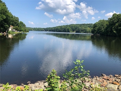 80 Lakeside Dr, Eastford, CT 06242 United States