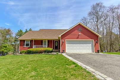 50 Pine Knolls Dr, Killingly, CT 06241 United States