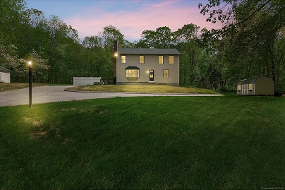 304 Lathrop Rd, Plainfield, CT 06374 United States