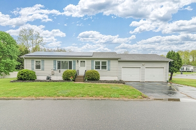 55 Colonial Rd, Plainfield, CT 06374 United States