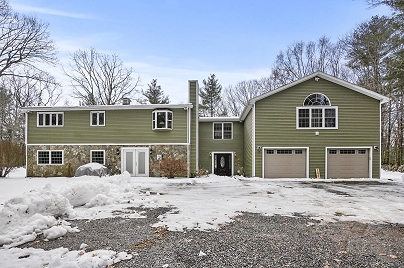 144 Underwood Rd, Putnam, CT 06260 United States
